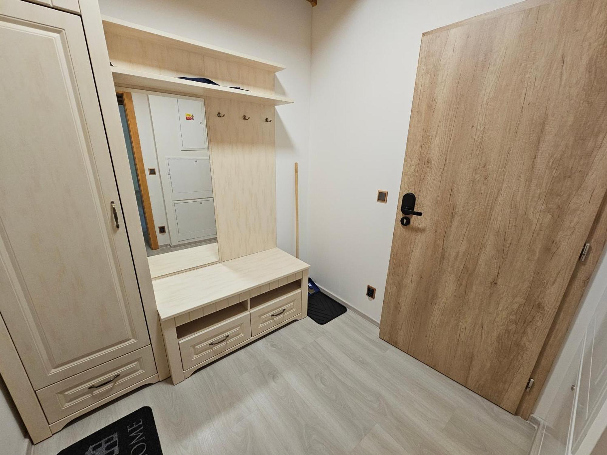 Apartmany Jezerne Velké Karlovice Cameră foto