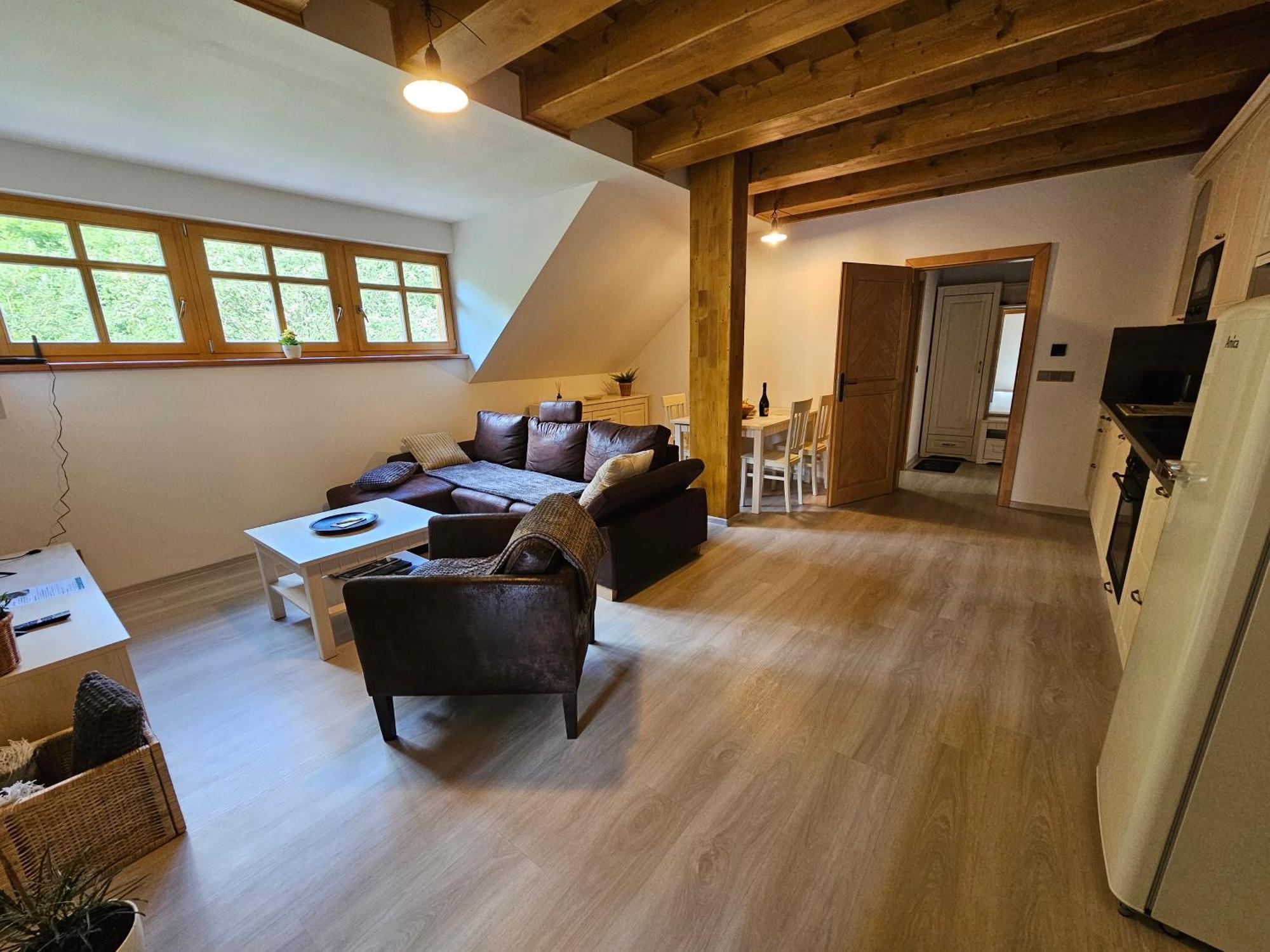 Apartmany Jezerne Velké Karlovice Cameră foto